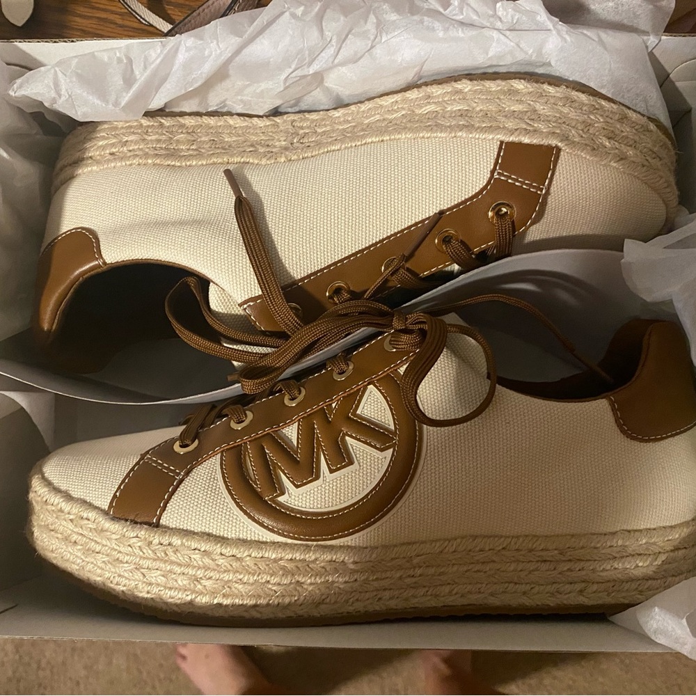 Michael Kors Poppy Espaddrille Canvas